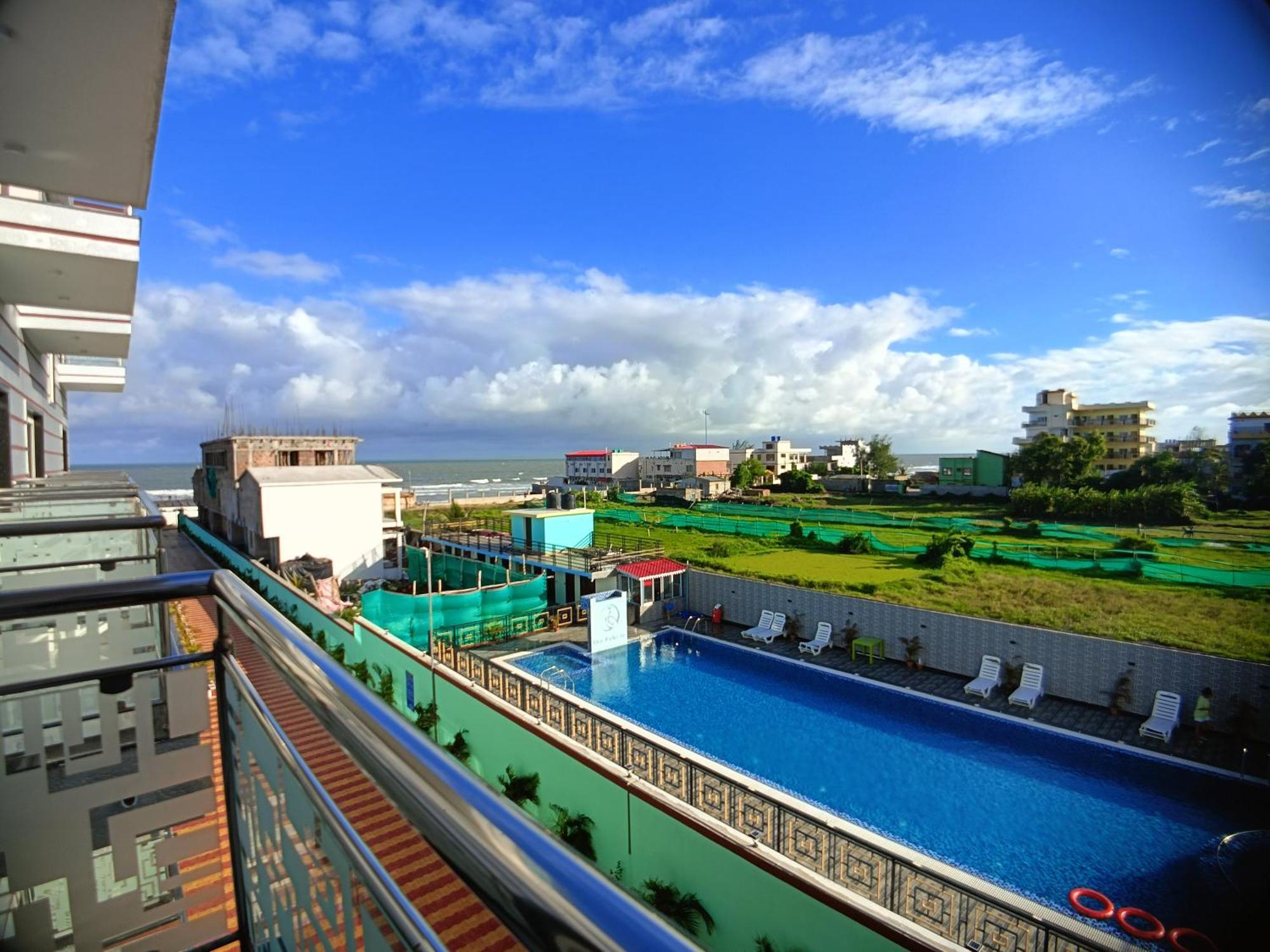 The Triton Beach Resort 曼达莫尼 外观 照片