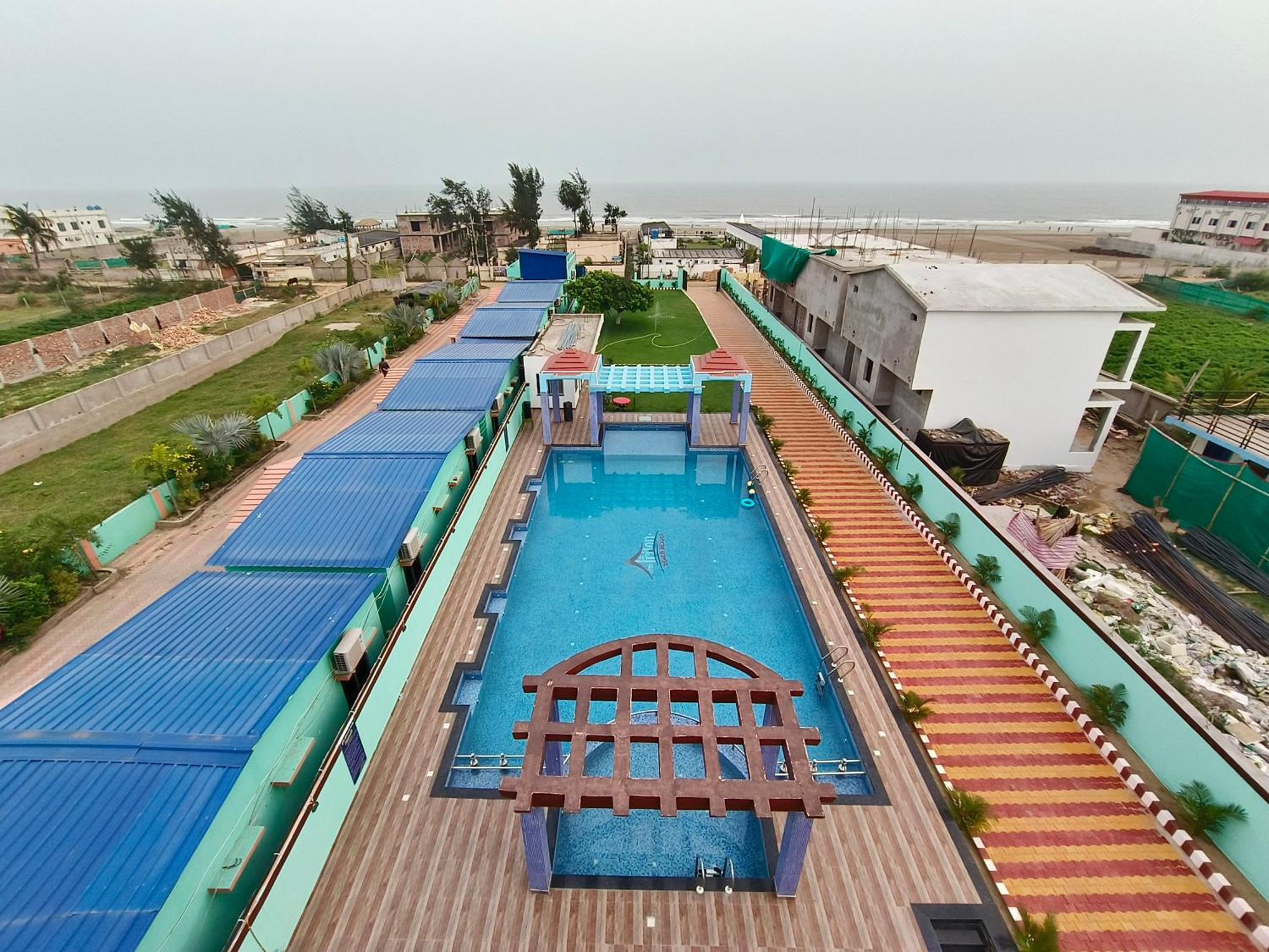 The Triton Beach Resort 曼达莫尼 外观 照片